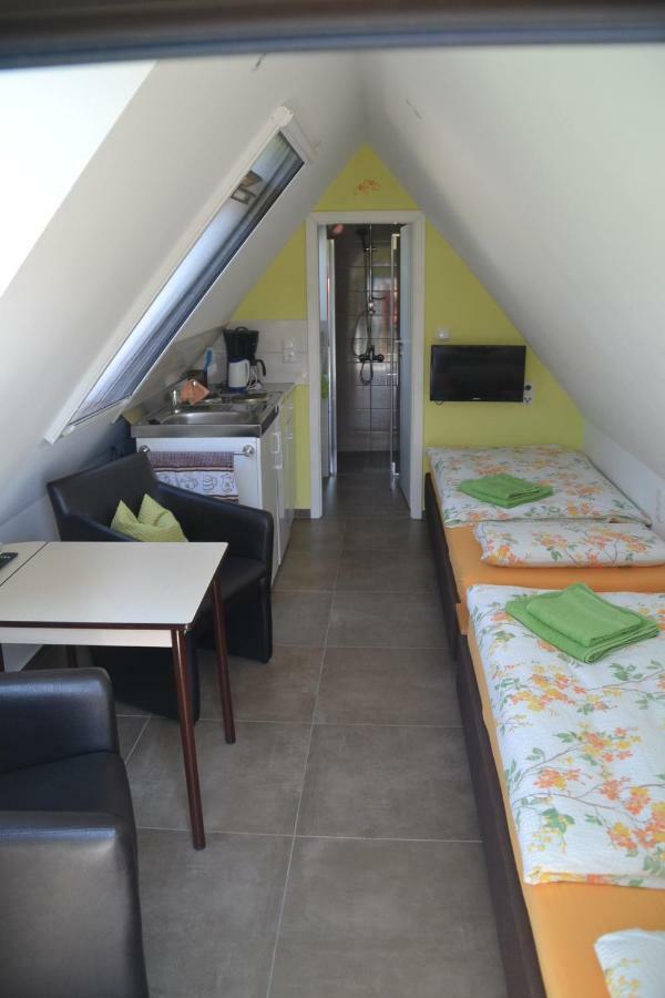 Radlerwohnung bei Familie Saupe Schaprode Exterior foto